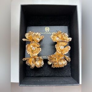 House of Harlow 1960 Gold and Pearl Floral Earrings